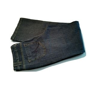 👖 Gloria Vanderbilt blue jeans!